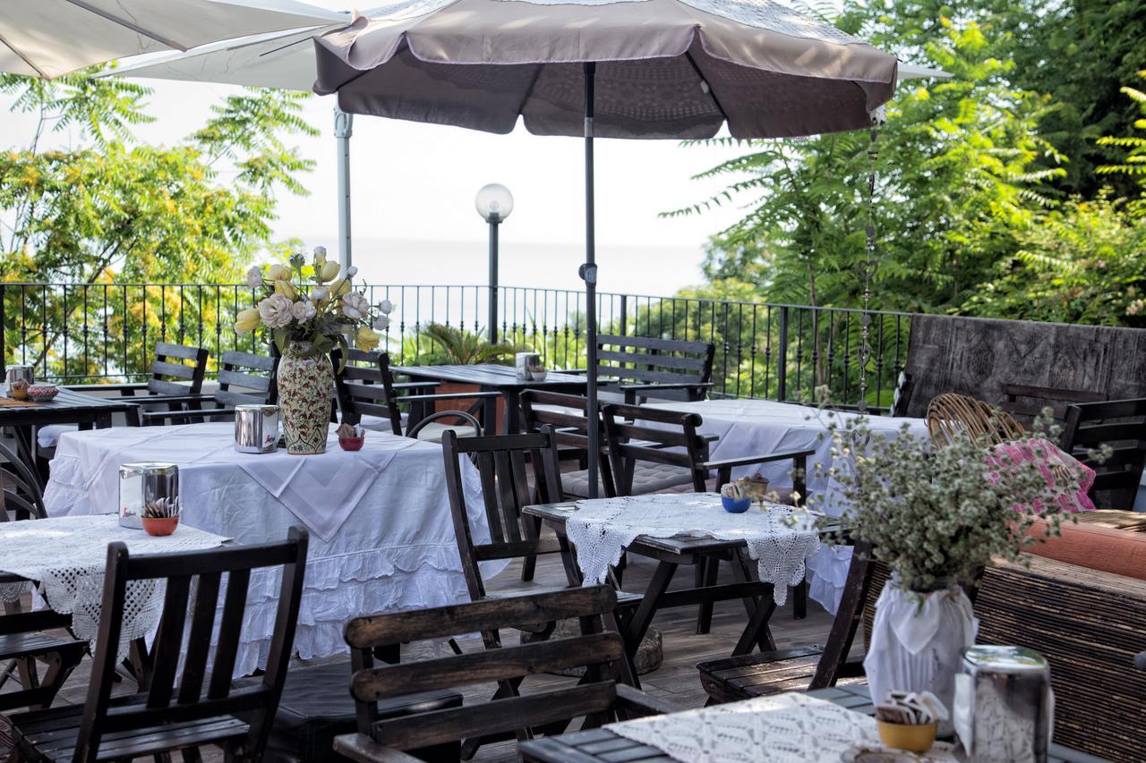 Bahita - Betty'S B&B Gabicce Mare Kültér fotó